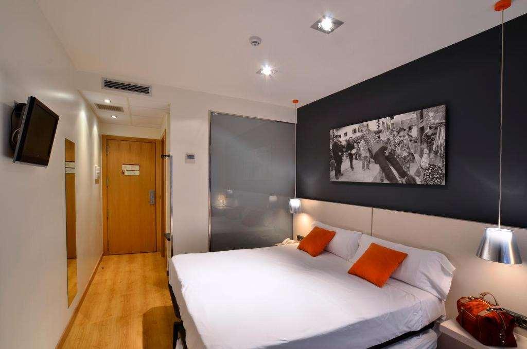 Hotel Bed4U Tudela Quarto foto